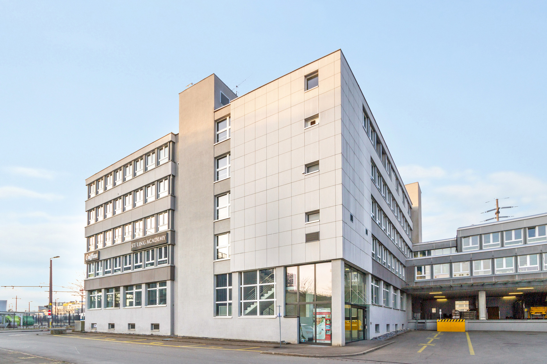 2203 1301 Bw3 A BKBN ALPFIN 026 web