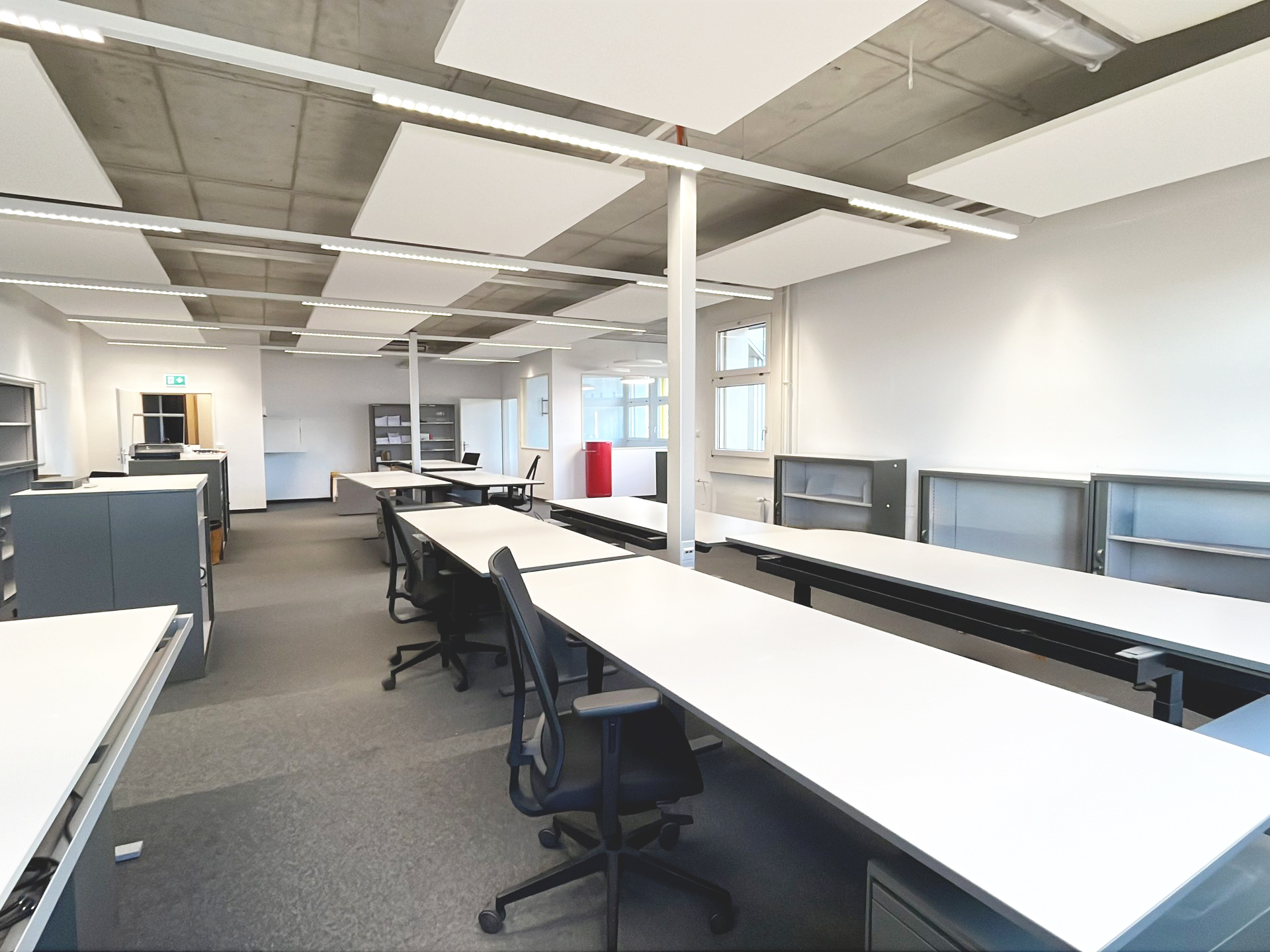 2220 1104 backbone 5855872 A 009 WEB 2