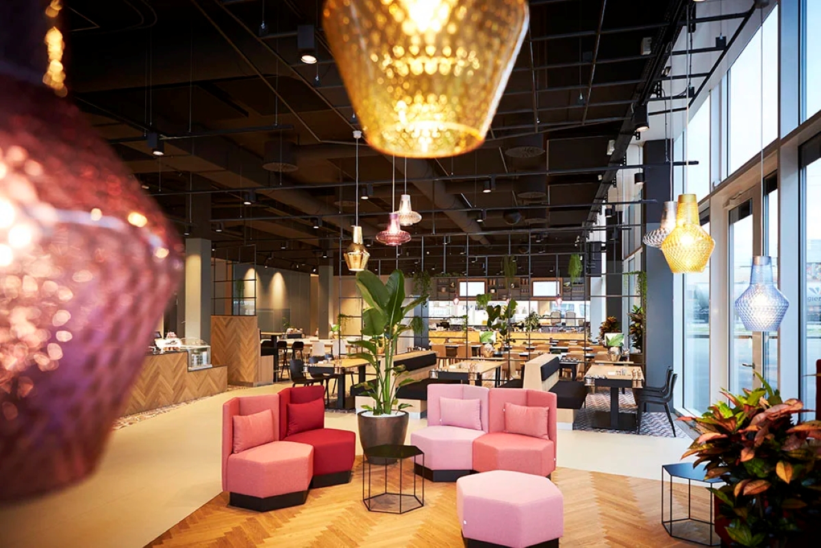 2529 1001 Lounge 1