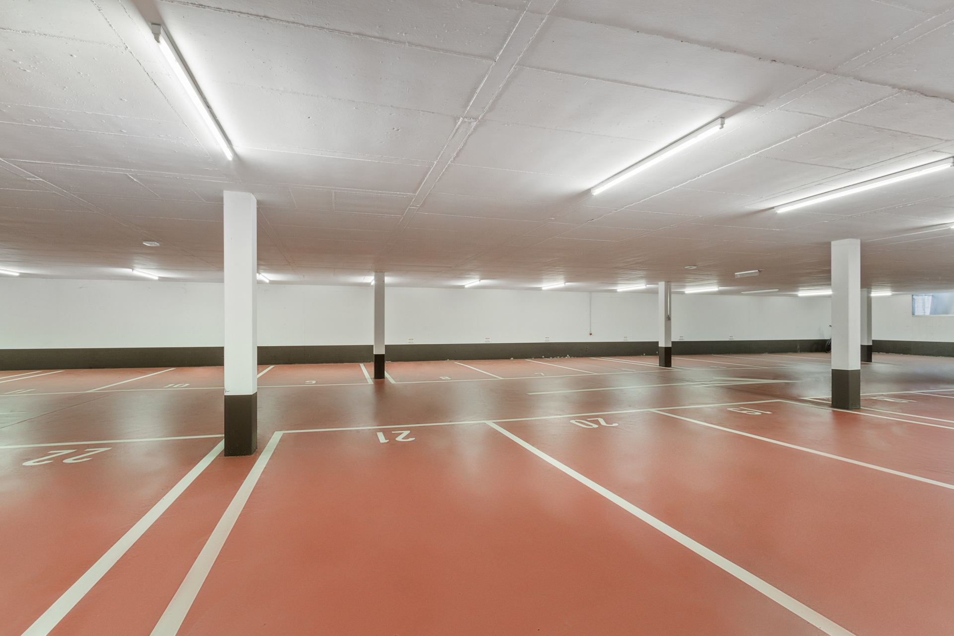 2529 1502 S 29 B BKBN ALPFIN 141 web