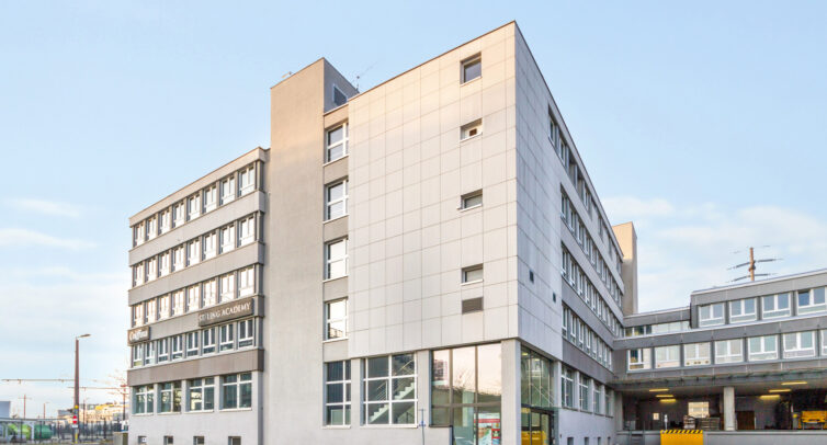 2203 1301 Bw3 A BKBN ALPFIN 026 web